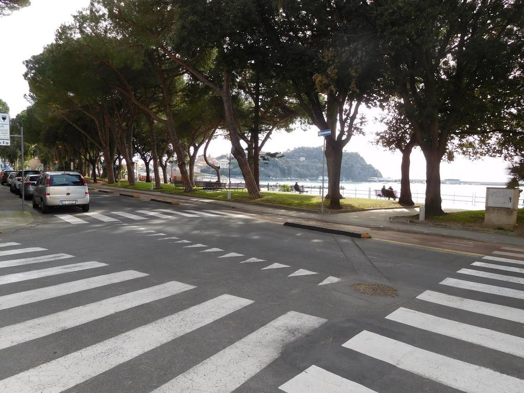 Baia Delle Favole Affittacamere Sestri Levante Luaran gambar